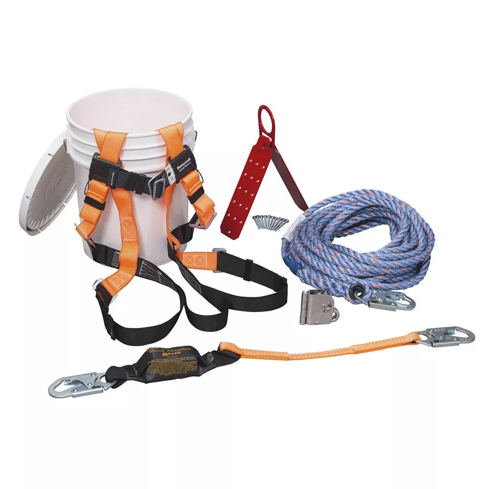 Titan ReadyRoofer 50′ Fall Protection Kit – BRFK50-Z7/50FT